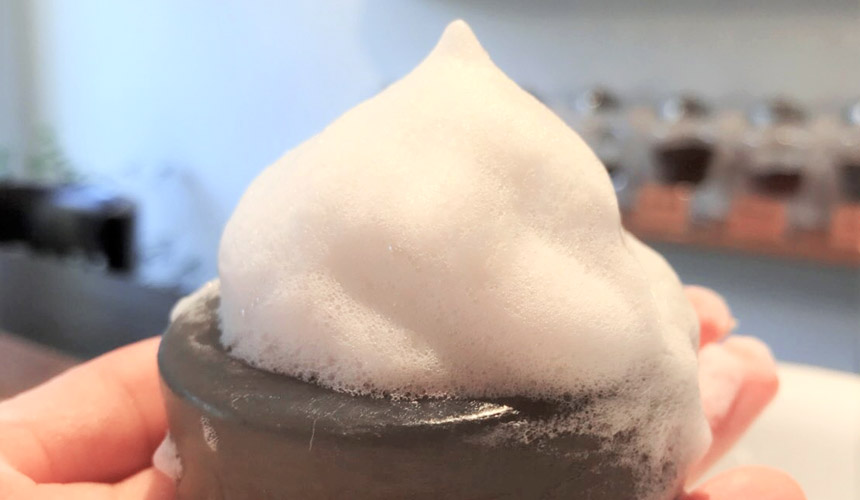 京都京乃雪的天然洗面皂的細緻泡沫