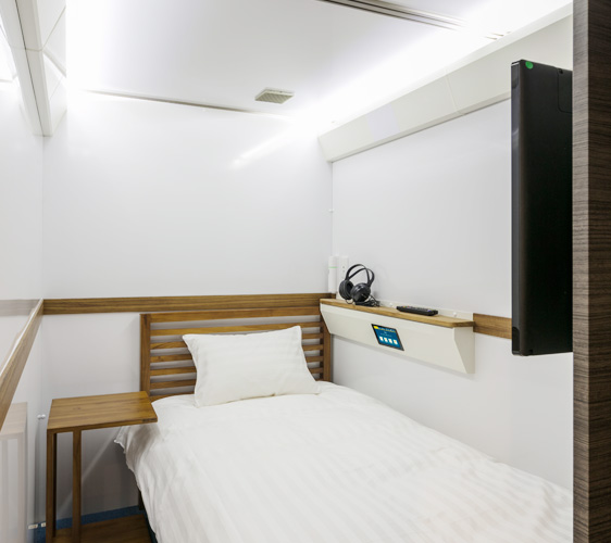 京都膠囊旅館「Capsule Resort Kyoto Square」的VIP房型