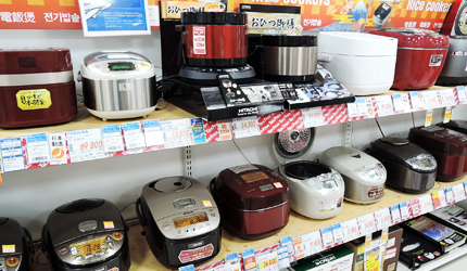 大阪道頓堀愛電王的電飯鍋選擇眾多
