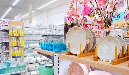 大阪關西機場附近大型購物中心「AEON MALL永旺夢樂城臨空泉南」的「DAISO大創」