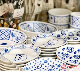 日本大阪難波車站內的「ekimo」的「Sirotan Friends park」販售的和風餐具