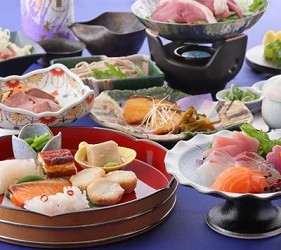 大阪住宿推薦:阪急梅田站走路5分鐘「梅田比納里奧飯店」-餐廳璃泉季節の旬会席コース